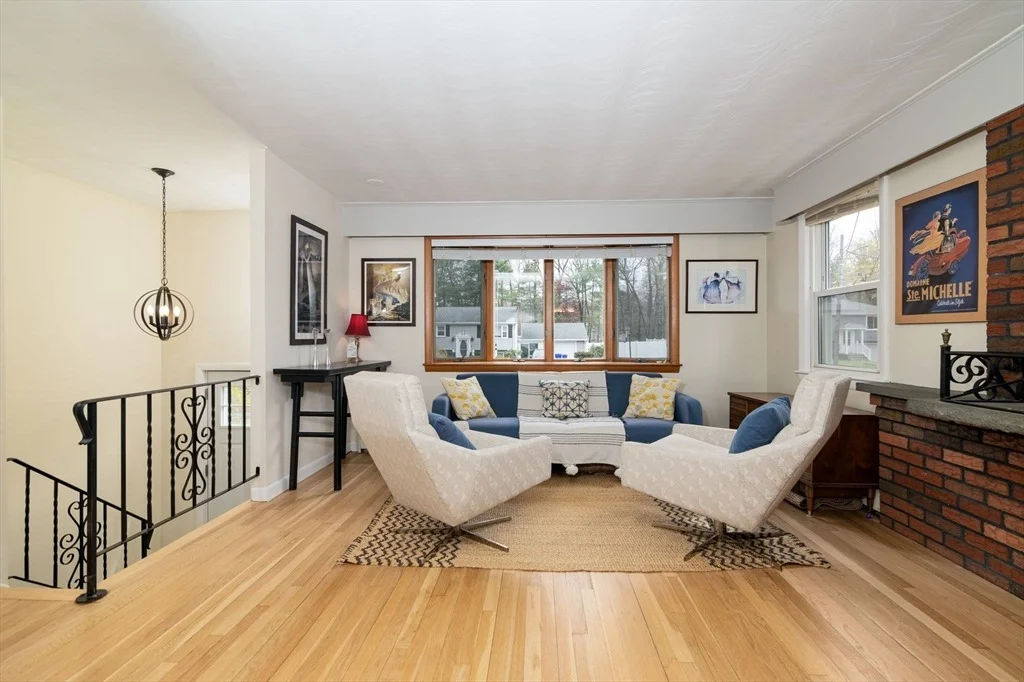 Photo of 4 Park Dr