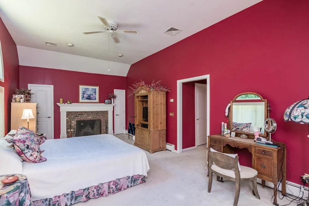Photo of 124 Barton Ave.