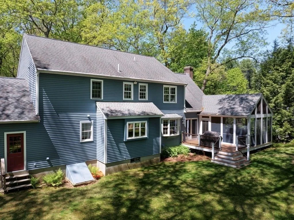Photo of 8 Maddy Ln