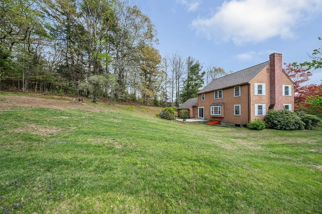 Photo of 104 Meadowview Road