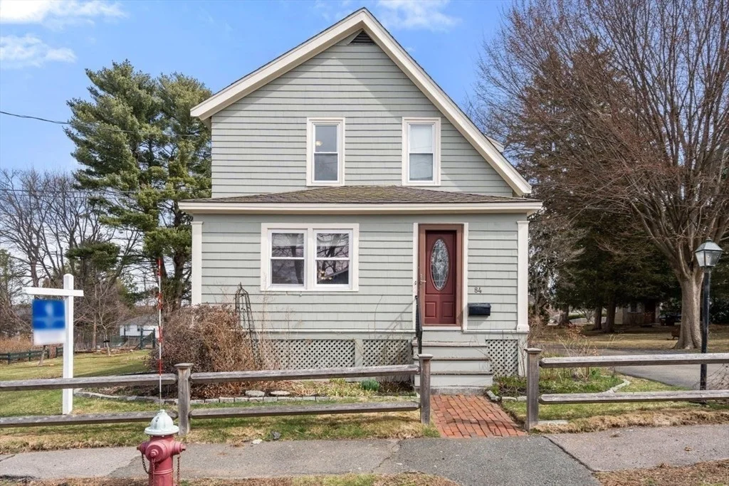 Photo of 84 Sassamon Ave