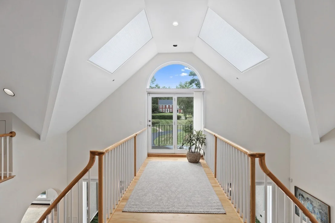 Photo of 112 River Rd
