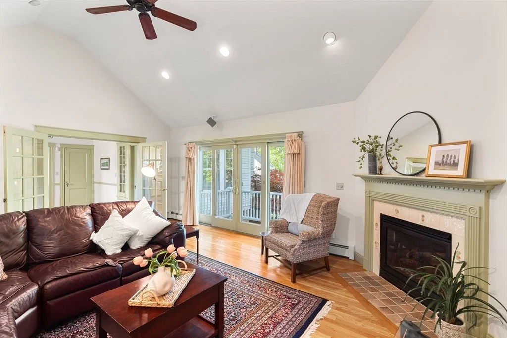 Photo of 402 Sutton St