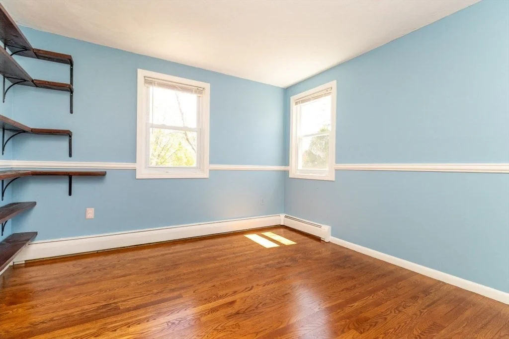 Photo of 6 Dennis Rd