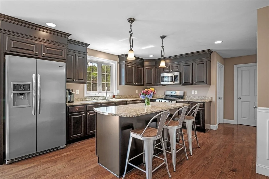 Photo of 103 Wenham Rd