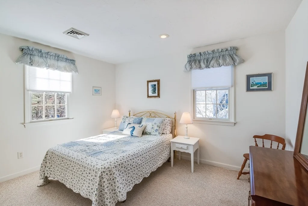 Photo of 25 Minton Lane