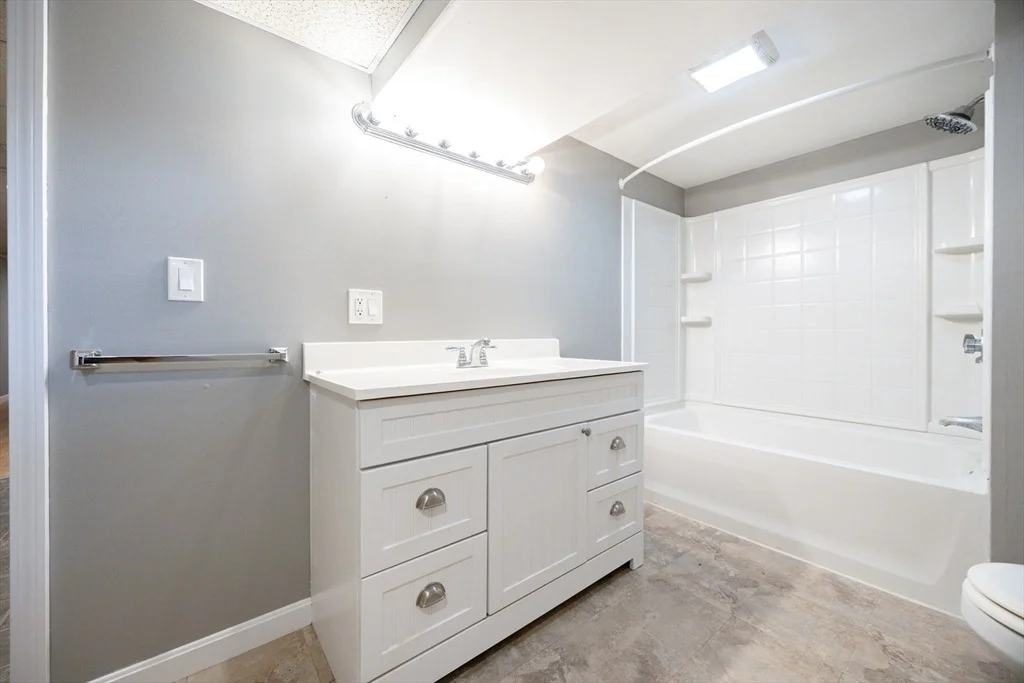 Photo of 75 Sunflower Dr