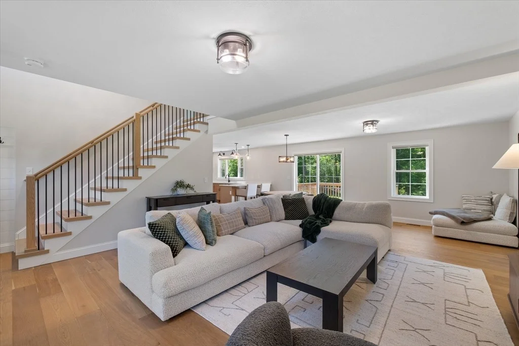 Photo of 140 Willard Road