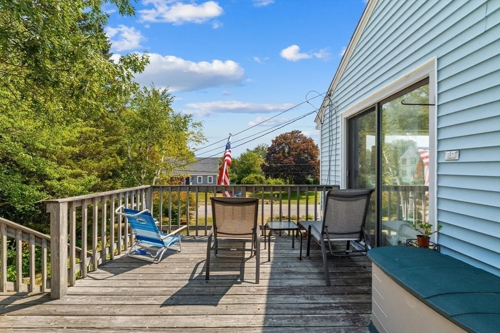 Photo of 131 Genevieve Ln