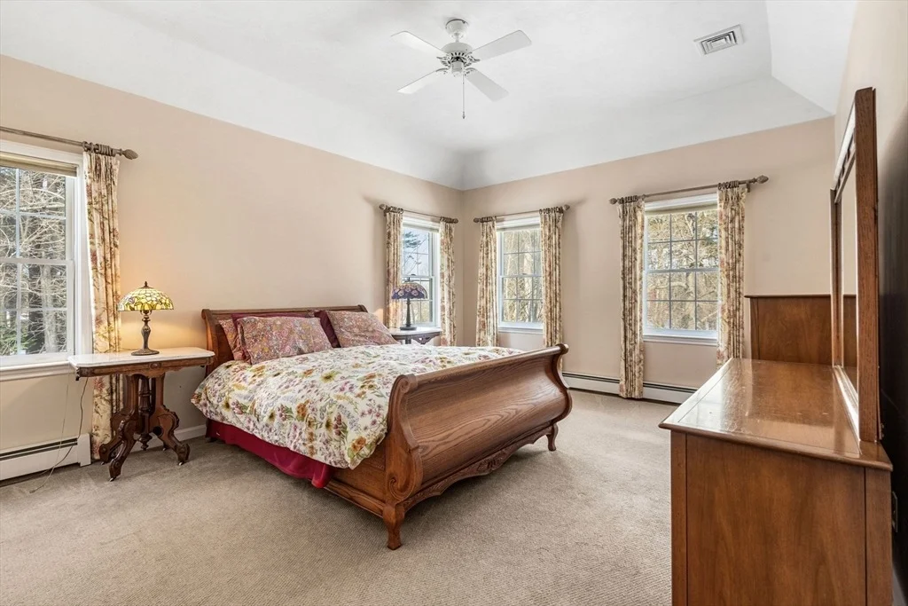 Photo of 37 Fellows Rd