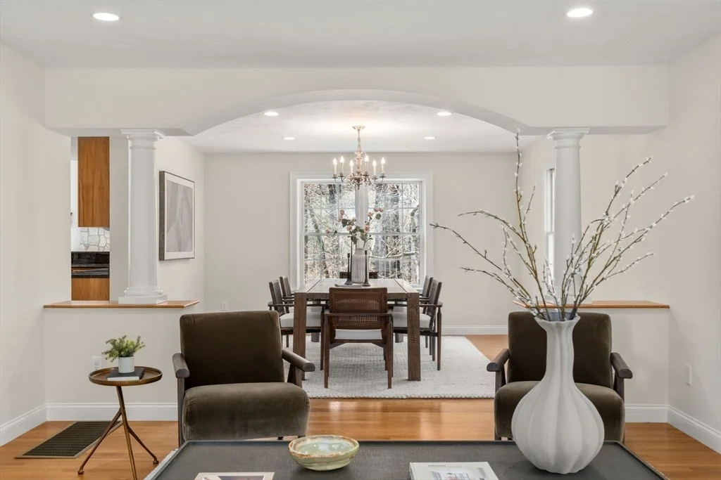 Photo of 7 Crest Circle
