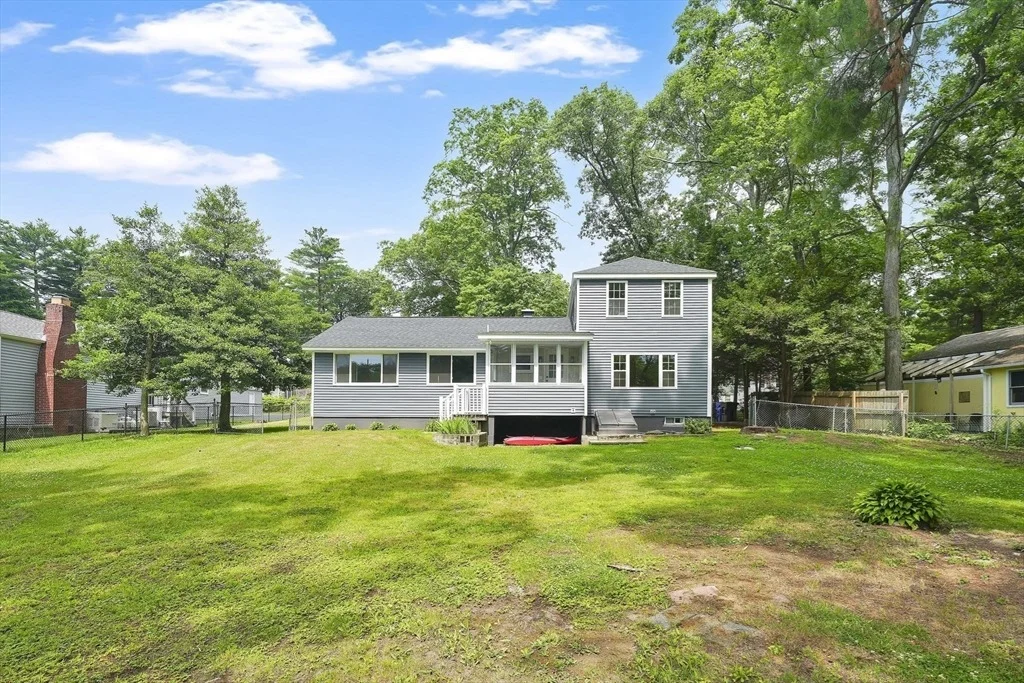 Photo of 42 Wheeler Dr