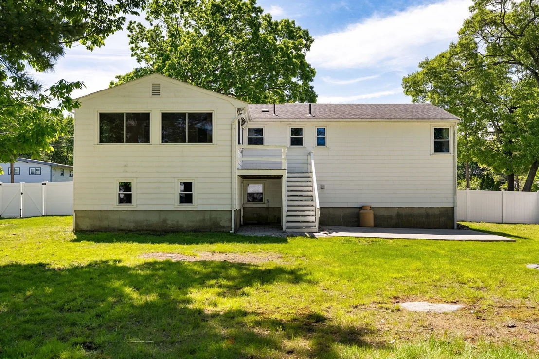 Photo of 37 Old Coach Rd