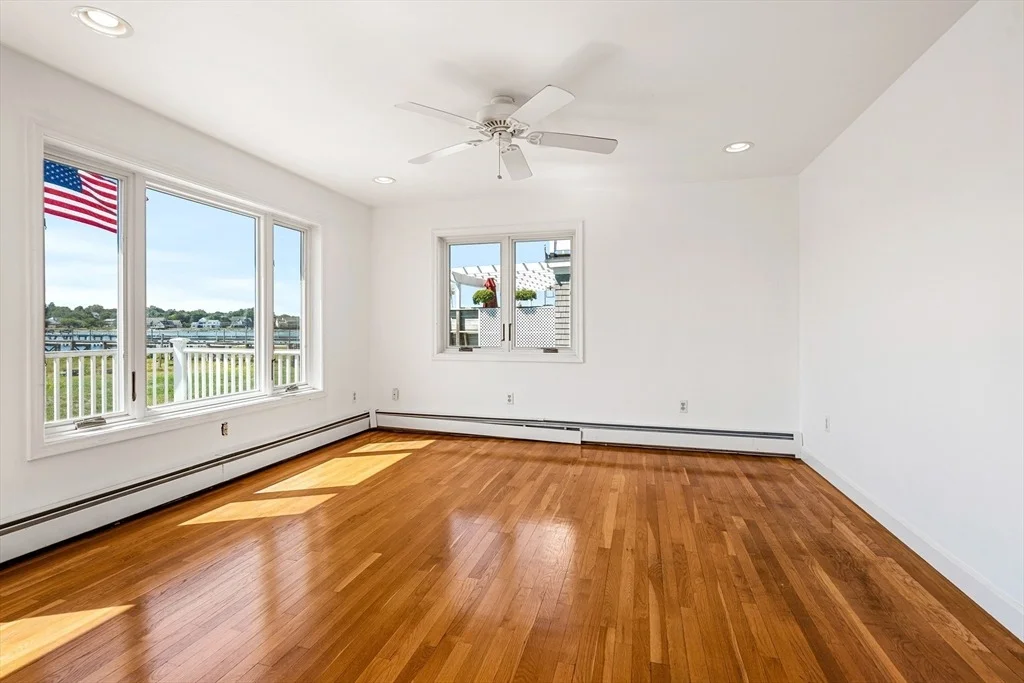Photo of 12 Fosters Point