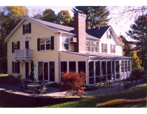 Photo of 604 Bay Road