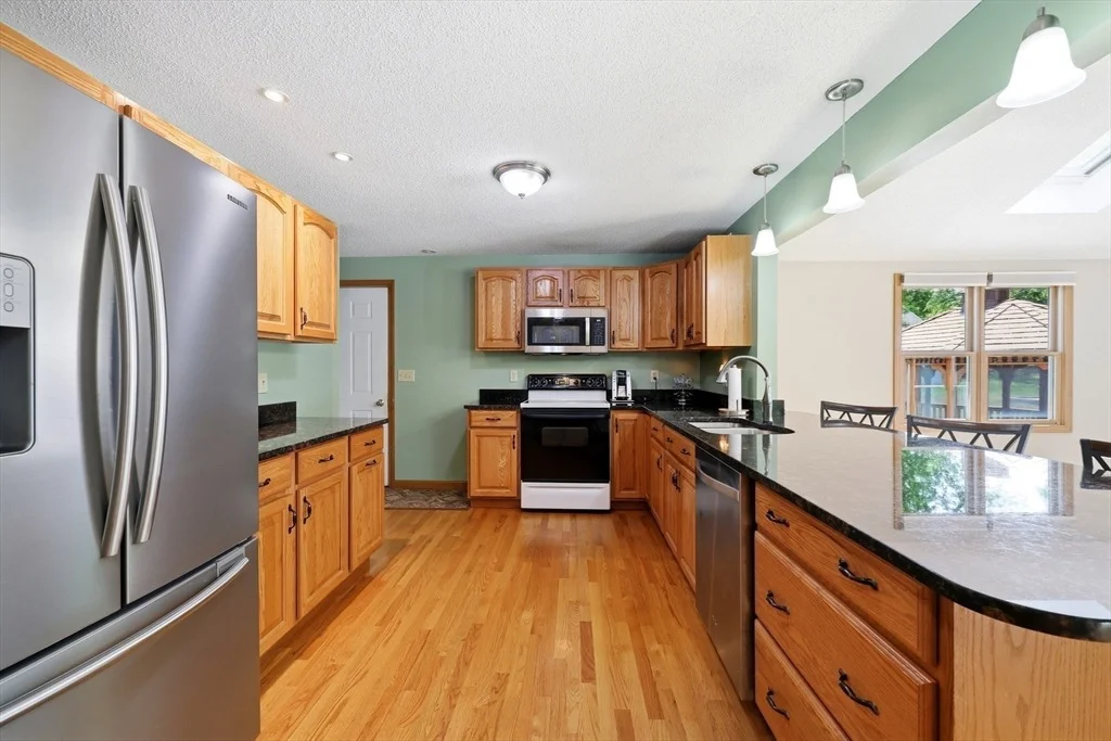 Photo of 15 Tiffany Lane