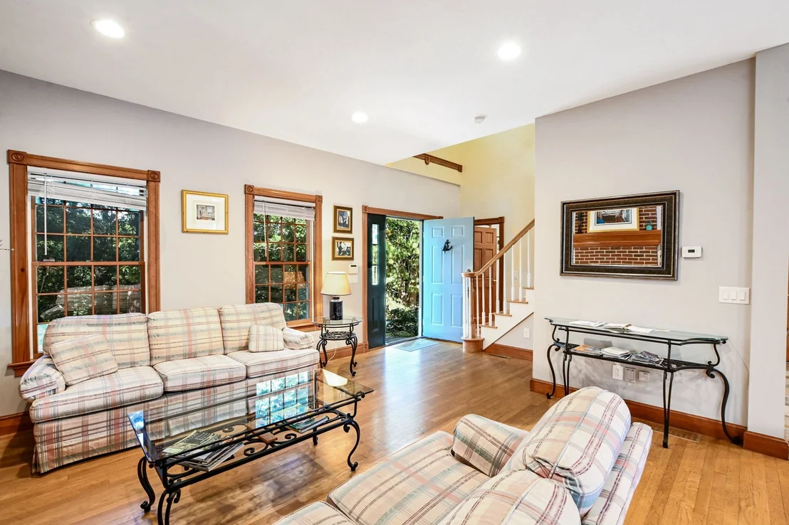 Photo of 35 Bursley Path