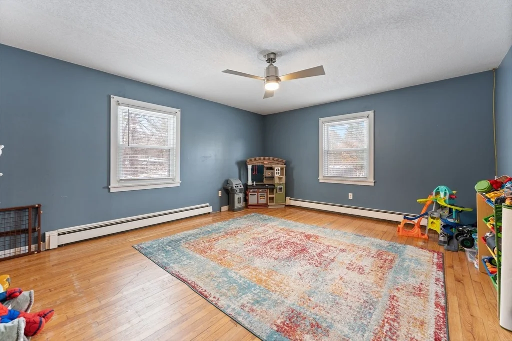 Photo of 1180 Calkins Rd
