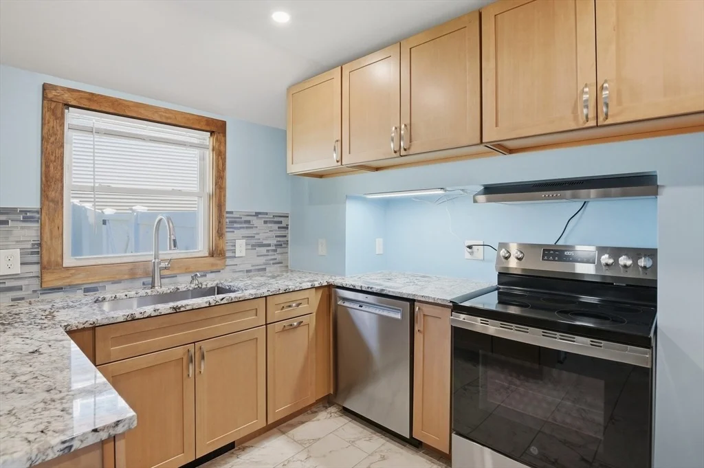 Photo of 35 Edgewater Drive