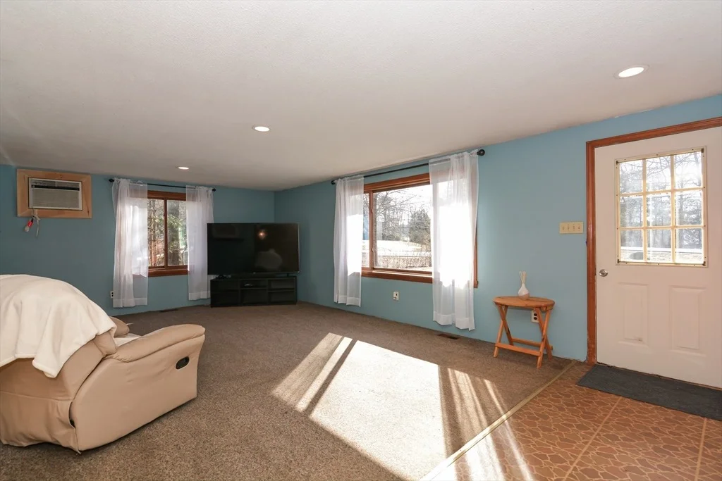 Photo of 73 Drew Road