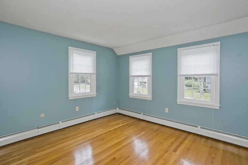 Photo of 236 Forest Glen