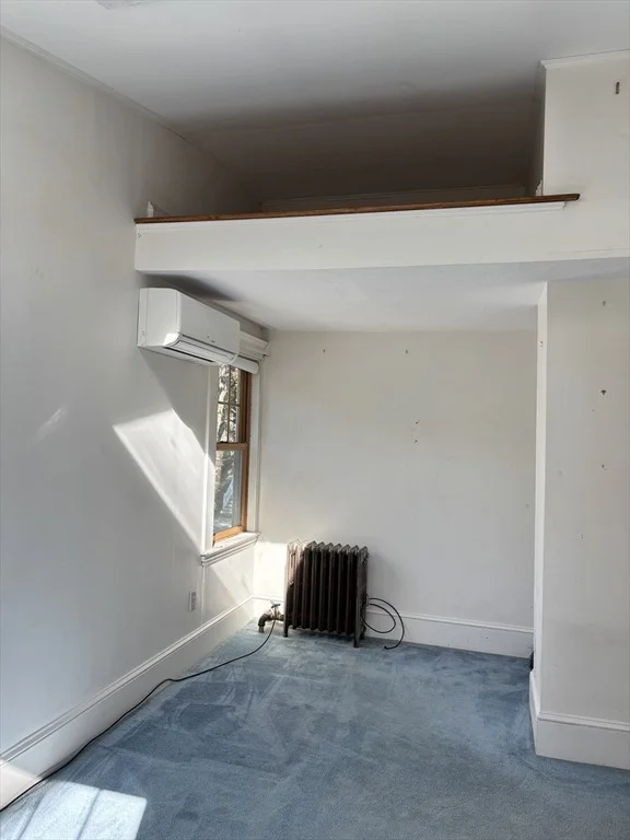 Photo of 9 Hood Rd