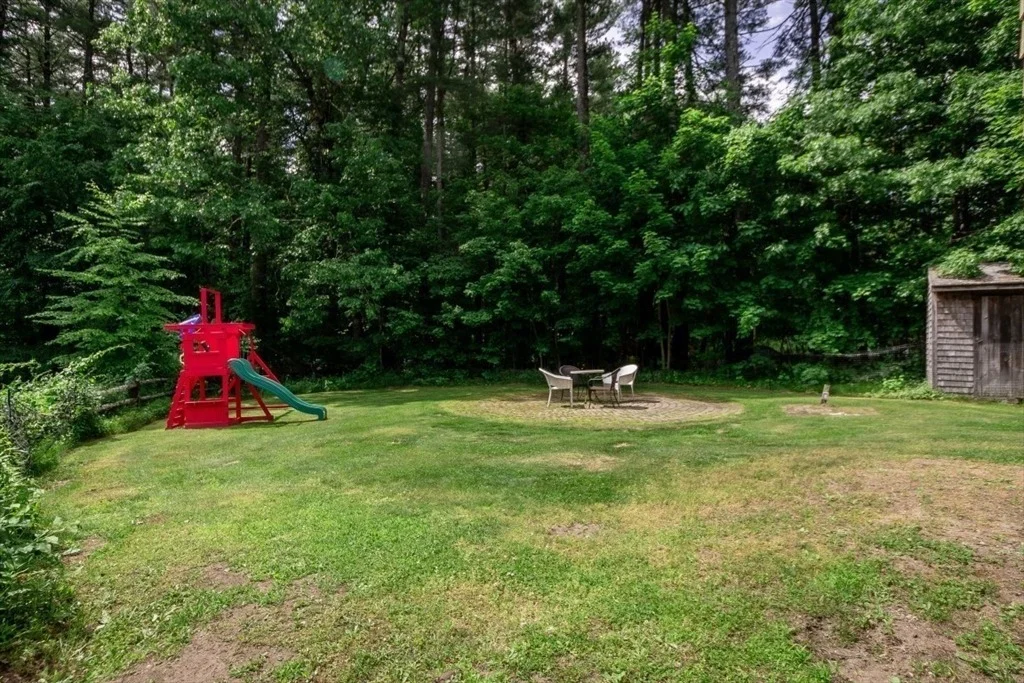 Photo of 20 Constantine Dr