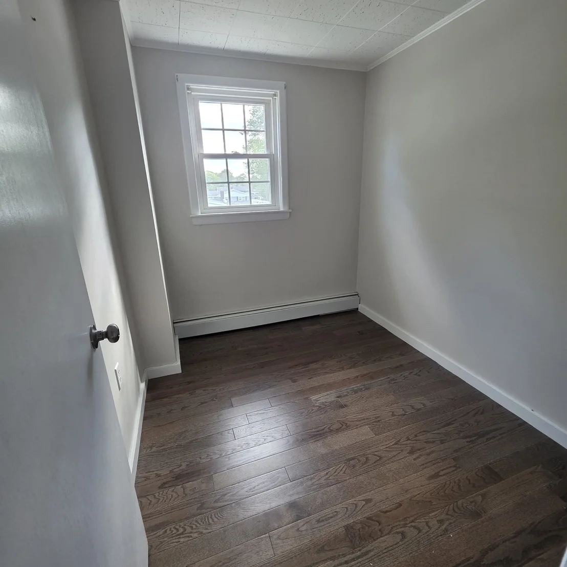 Photo of 32 Breer Circle