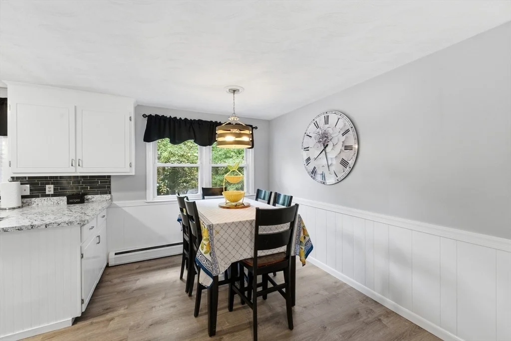 Photo of 28 Intervale Rd