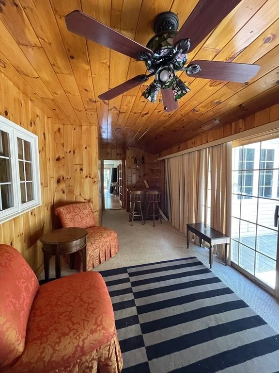 Photo of 10 Crowningshield  Drive