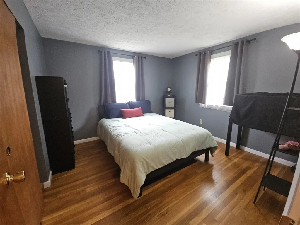 Photo of 167 Karen Cir