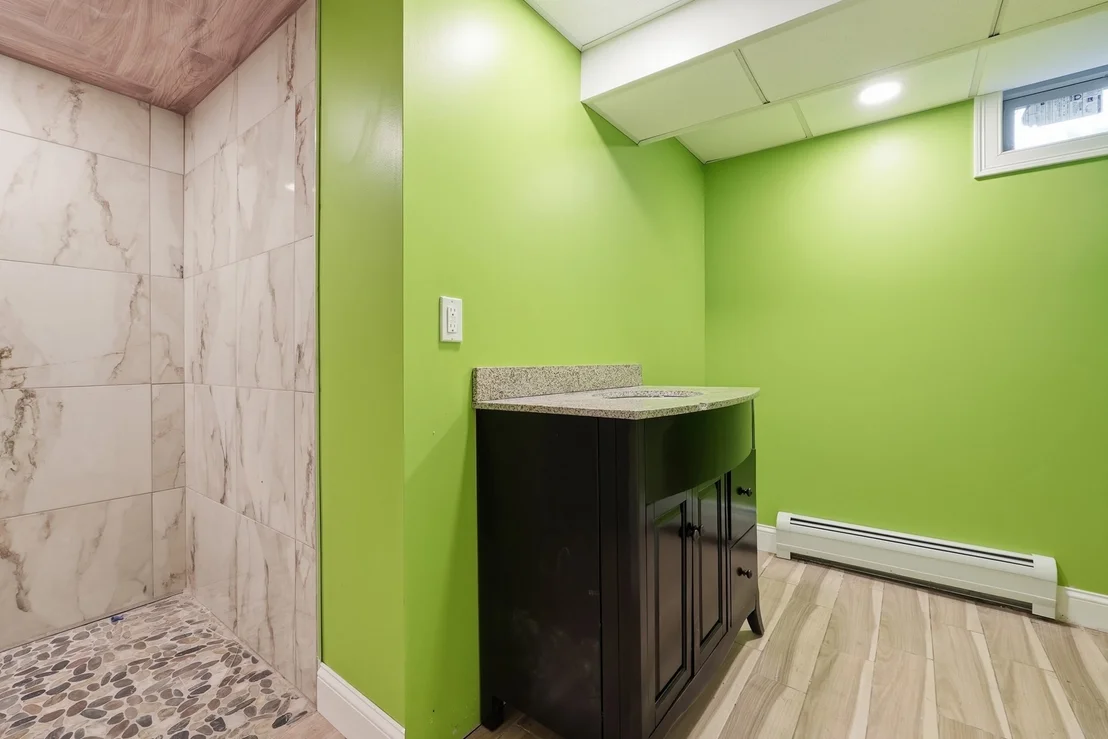 Photo of 36 Crescent Dr