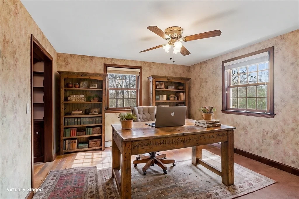 Photo of 144 Marblehead Street