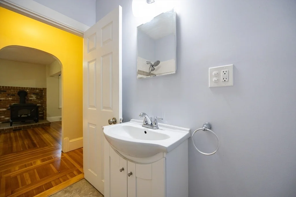 Photo of 224 Arcade Ave