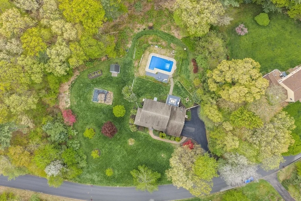 Photo of 34 Patch Hill Rd