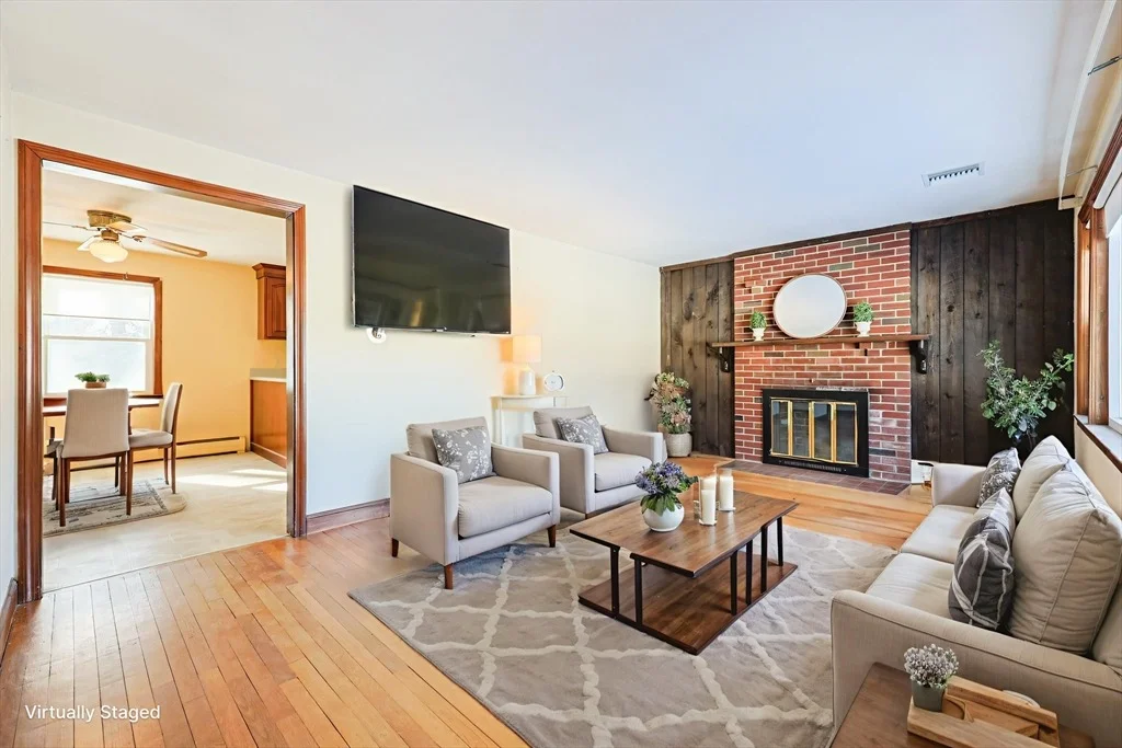Photo of 70 Oak St.