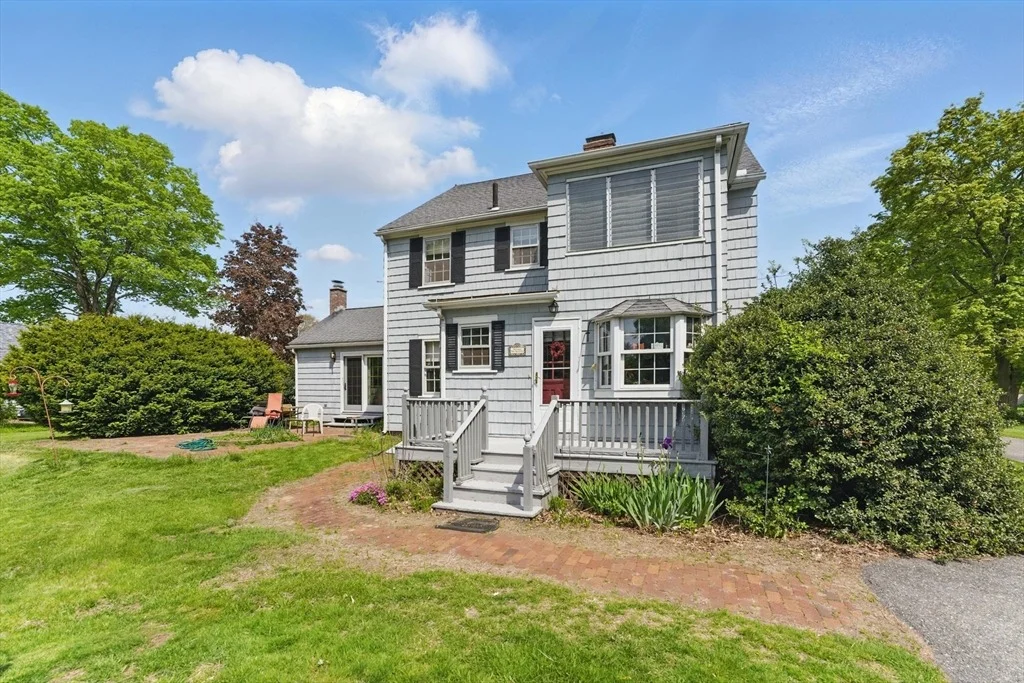 Photo of 56 Springfield St