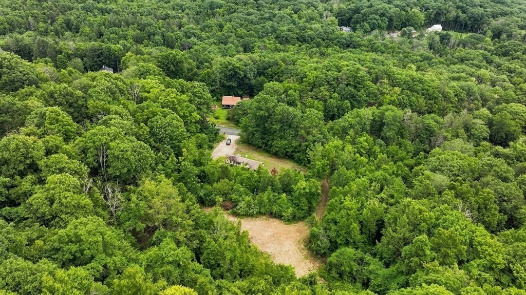 Photo of 246 Chesterfield Rd