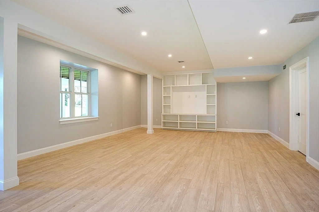 Photo of 788 Main St