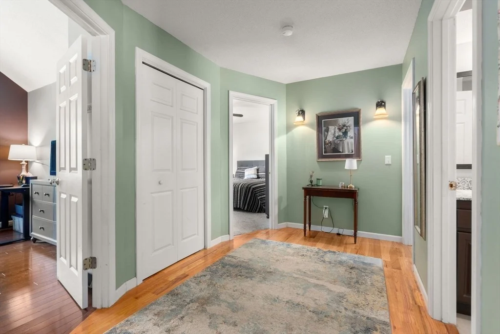 Photo of 75 Hillcrest Circle