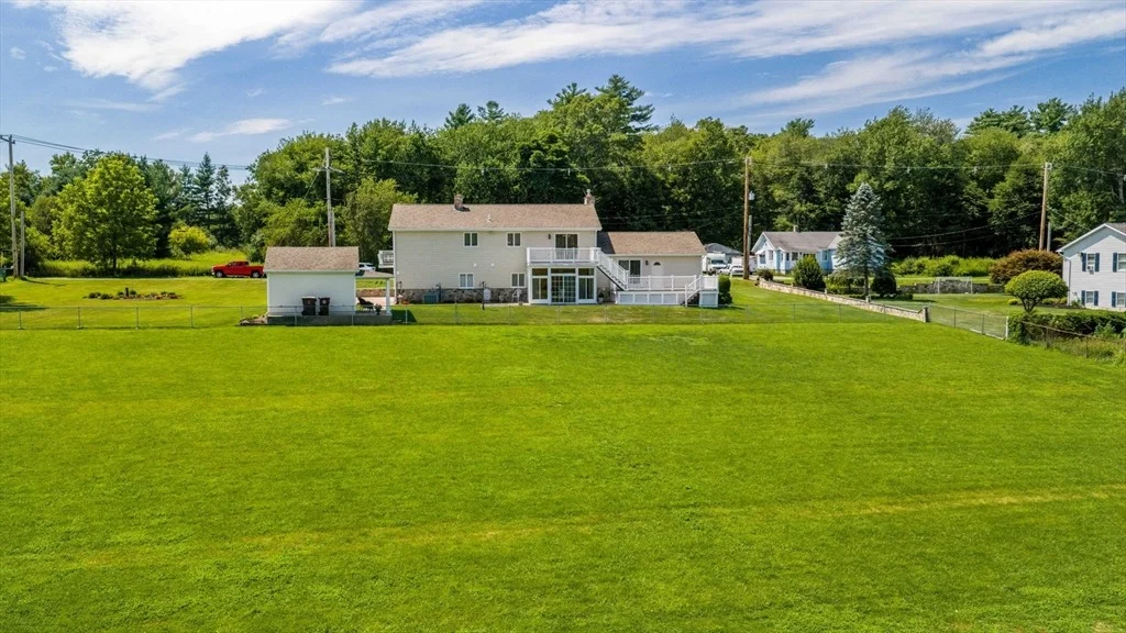 Photo of 38 Cushing Ln
