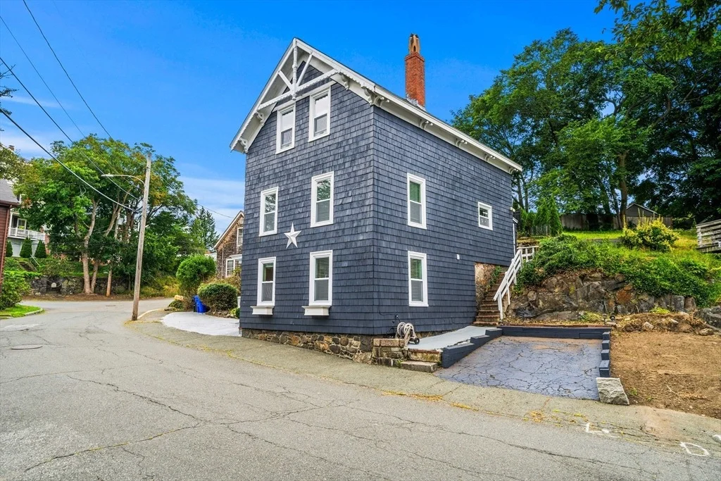 Photo of 53 Sewall St