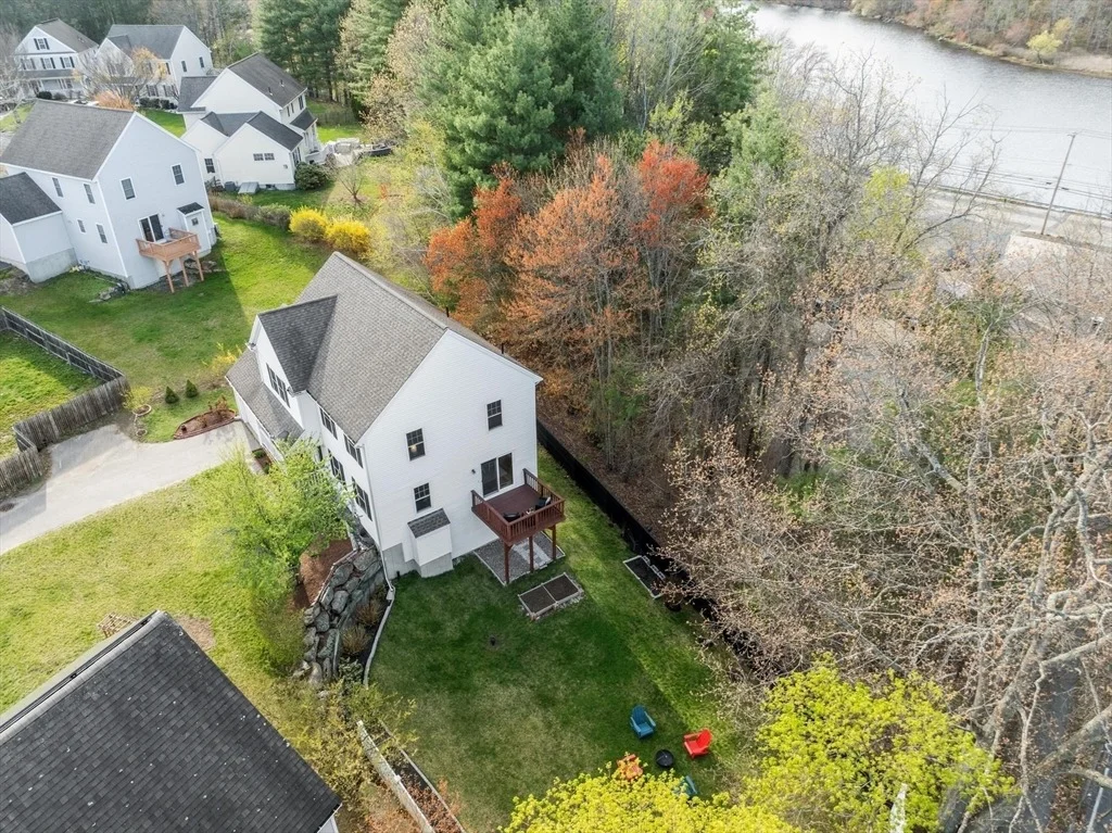 Photo of 5 Westside Dr