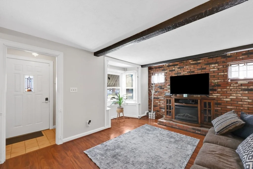 Photo of 68 Harmon Ave