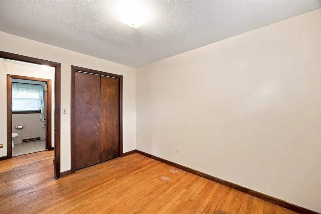 Photo of 115 Bemis Rd
