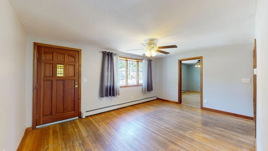 Photo of 160 Burnham Road
