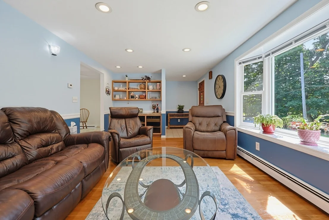 Photo of 343 Central St