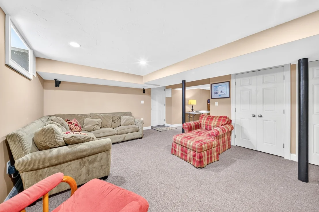 Photo of 41 Emerson Rd