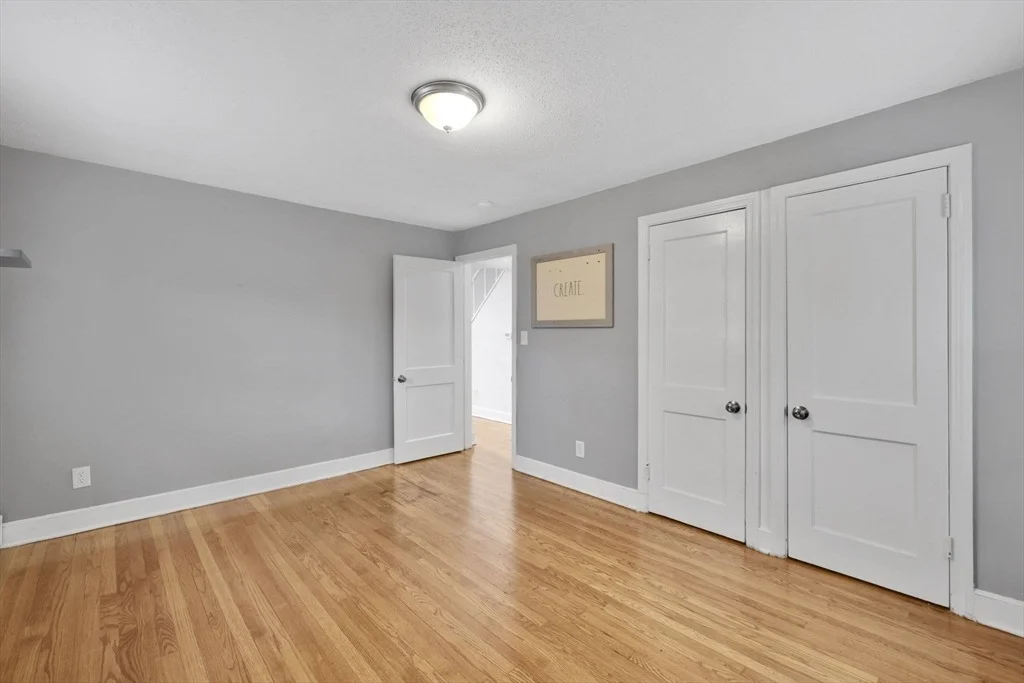 Photo of 38 Tinkham Rd
