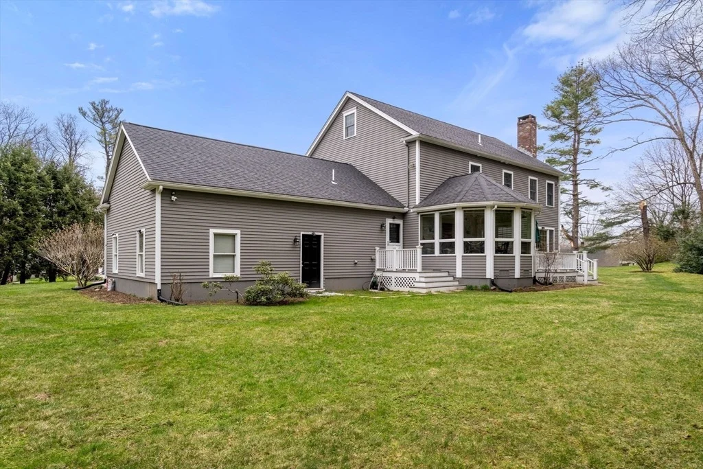 Photo of 1323 High Street-Culdesac